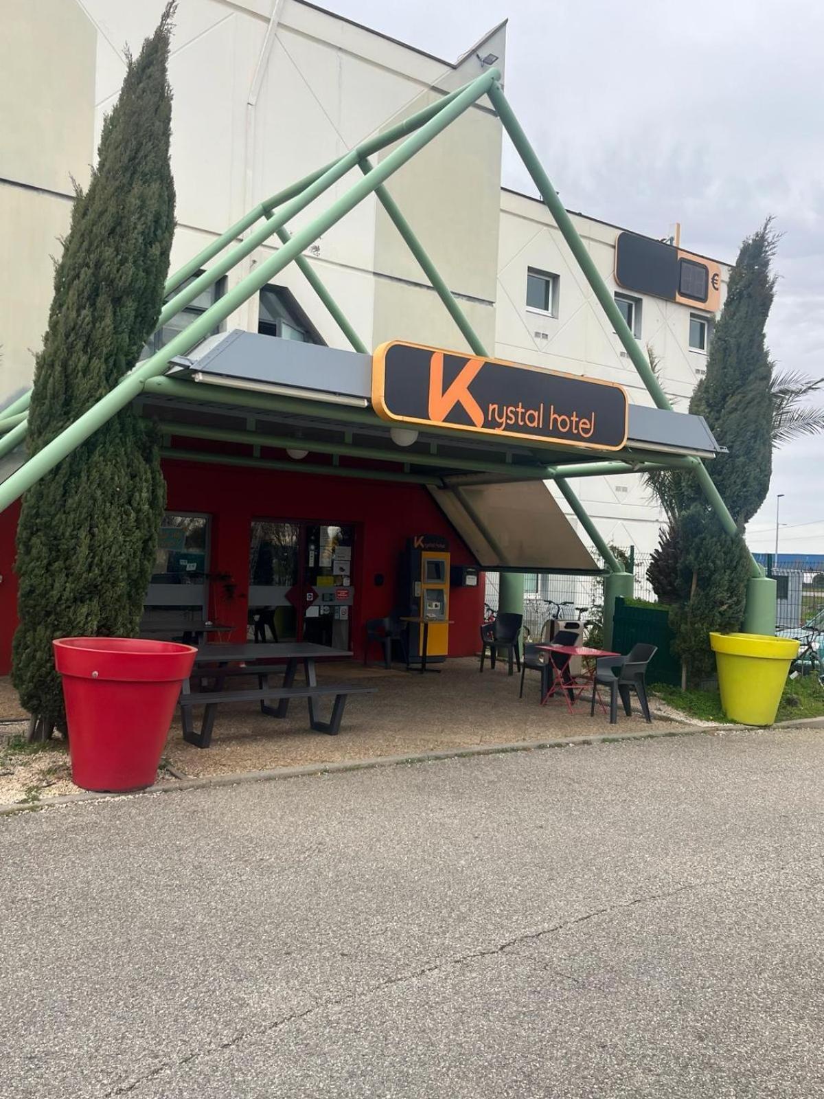 Krystal Hotel Saint-Quentin-Fallavier Eksteriør bilde