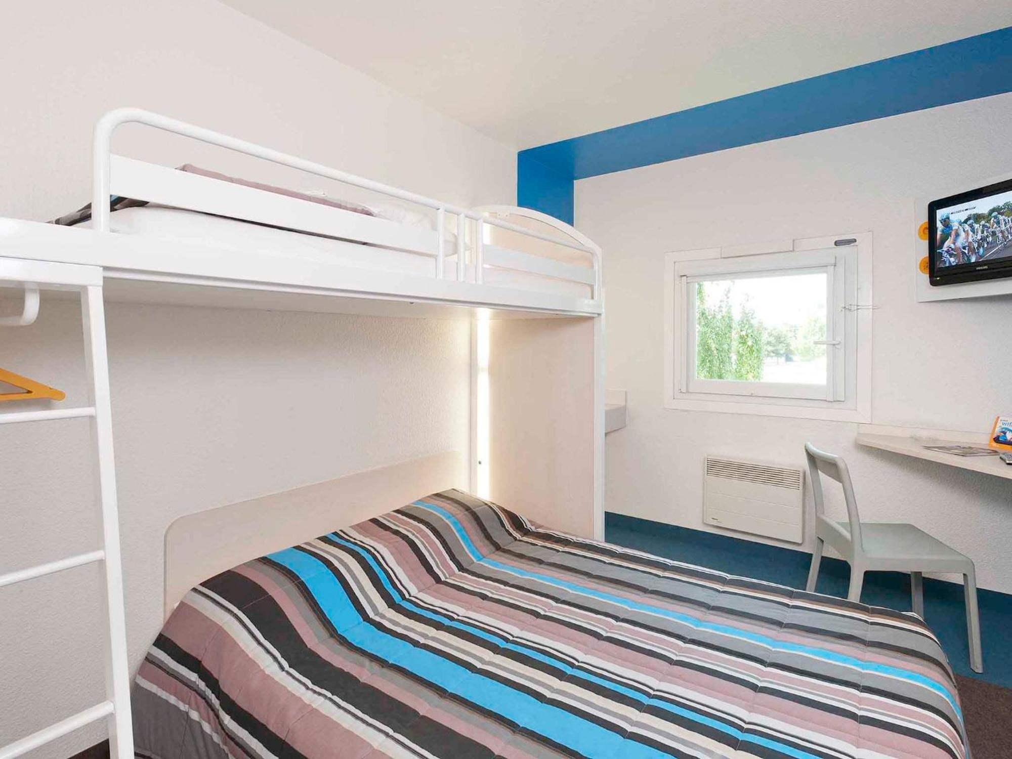 Krystal Hotel Saint-Quentin-Fallavier Eksteriør bilde